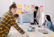 Aon-launches-group-to-help-insurance-clients