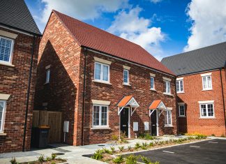 Housing.com-PropTech-partners-Riskcovry-embedded-insurance-offering