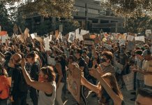 rise-in-civil-unrest-increases-need-for-specialist-insurance-allianz-says