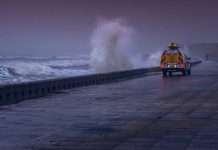 Previsico and Descartes to transform flood insurance with IoT sensors and parametric solutions Previsico has partnered with Descartes Underwriting to offer businesses in the UK and Ireland advanced flood warnings and swift claims payments.