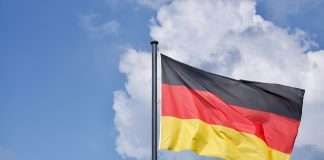 Allianz partners with German Bobsleigh Association to improve safety standards for athletes Allianz Deutschland, a subsidiary of the global insurance and asset management company Allianz Group, has partnered with the German Bobsleigh and Tobogganing Association (BSD) to improve safety standards across the high-speed sport.