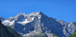 IntellectAI has launched two distinct InsurTech ecosystems, purpose-built to meet the diverse needs of insurance carriers, MGAs, brokers, and wholesalers.