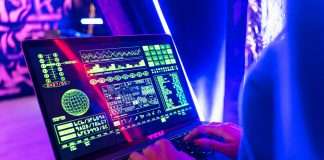 Aon, a global professional services firm, and DataRobot, an enterprise AI platform provider focused on operationalising artificial intelligence at scale, have announced a collaboration centred on applying agentic AI to selected insurance onboarding and servicing workflows.