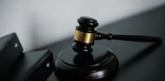 Lausanne-based startup Ex Nunc Intelligence has closed an oversubscribed €1.8m pre-seed funding round to further develop its Silex platform and expand its legal intelligence infrastructure.