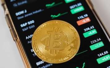 Global professional services firm Aon has demonstrated a proof of concept for settling insurance premiums using stablecoins, marking what the company describes as the first such transaction among major global brokers.