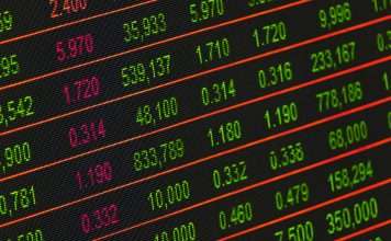 Across EMEA, insurers are investing heavily in insurance pricing and AI. Companies are looking to implement faster decisions, more precise pricing, and the ability to compete in a market defined by volatility and regulation. On the surface, progress looks real. New models are built. Data science teams expand. AI pilots are launched. Platforms are upgraded. Yet when it comes to production, very little changes.