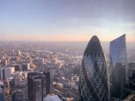 Earnix unveils Agent Hub as Excelerate London draws 350+
